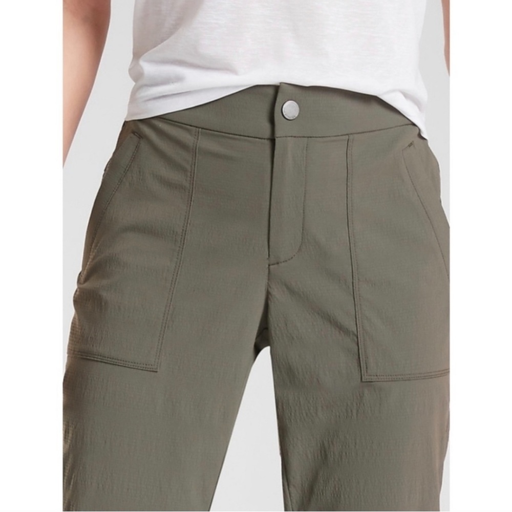 Athleta Trekkie Jogger Green